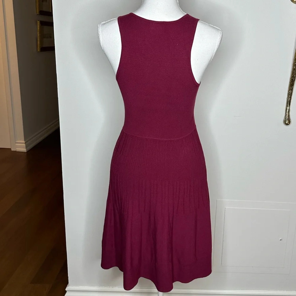 Club Monaco Sleeveless High Neck Dress Az. S - Picture 3 of 4
